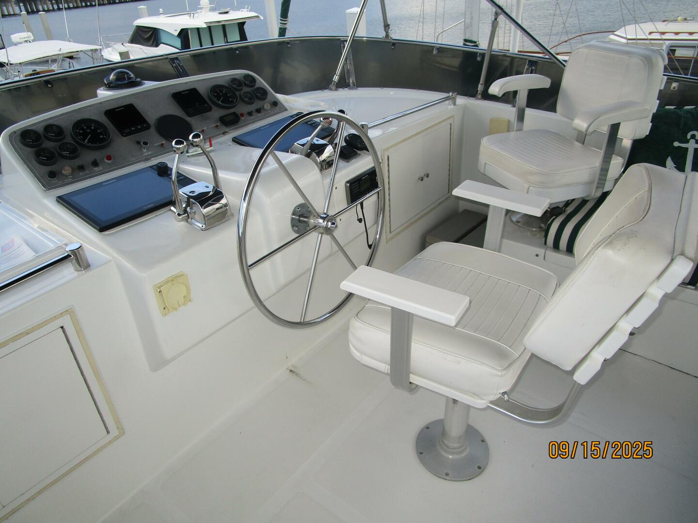 2000 Ocean Alexander 450 Classico - Image 19