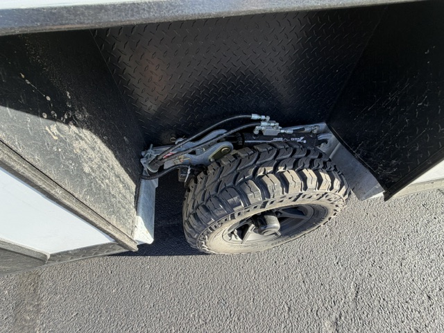 2027 CHEROKEE GREY WOLF 17TRH - Image 7