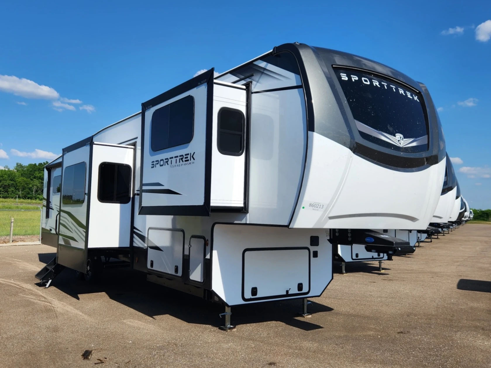 2026 VENTURE RV SPORTTREK 365VFL - Image 1