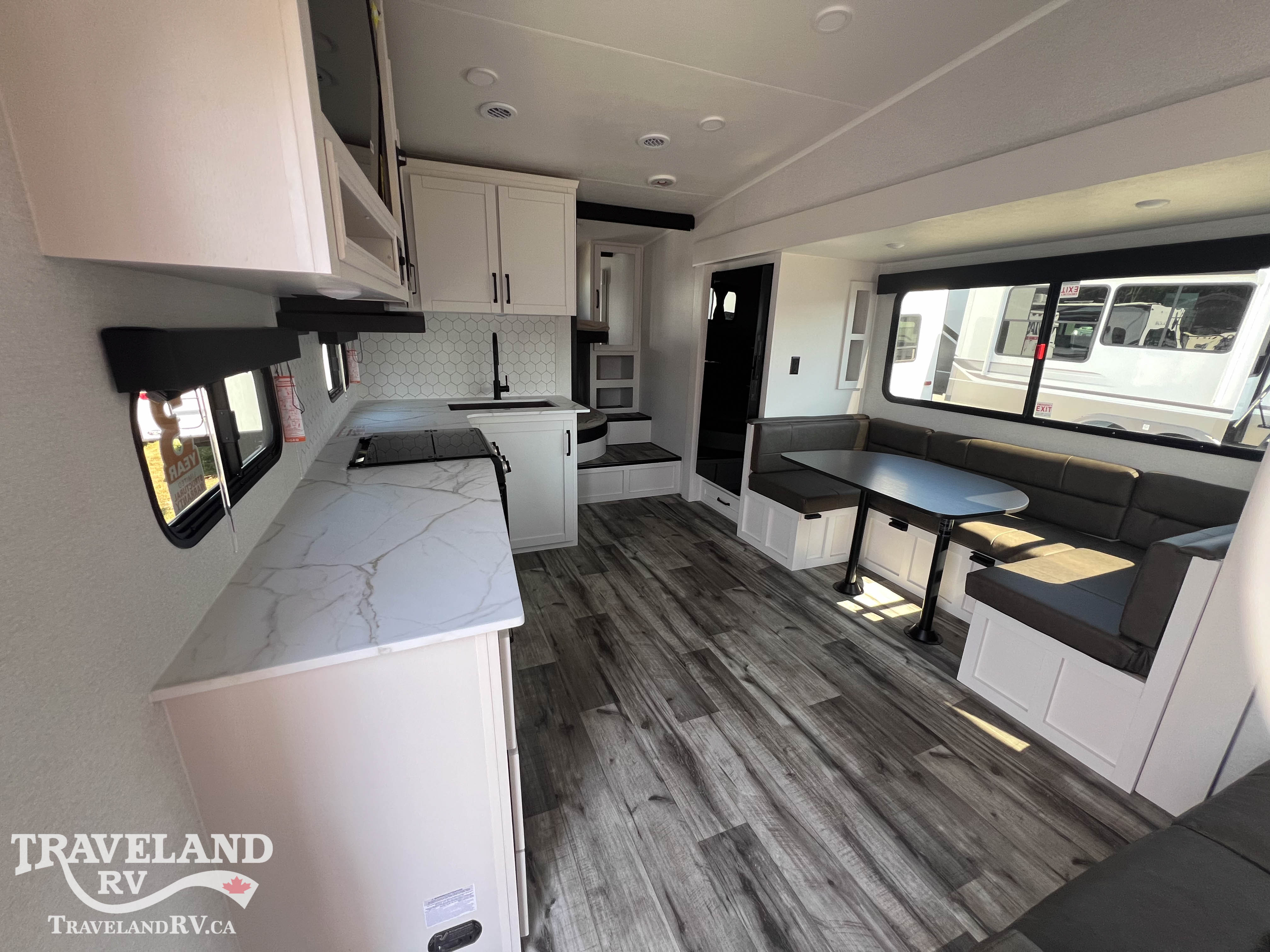 2027 Highland Ridge Roamer Light Duty 28DBSS - Image 3