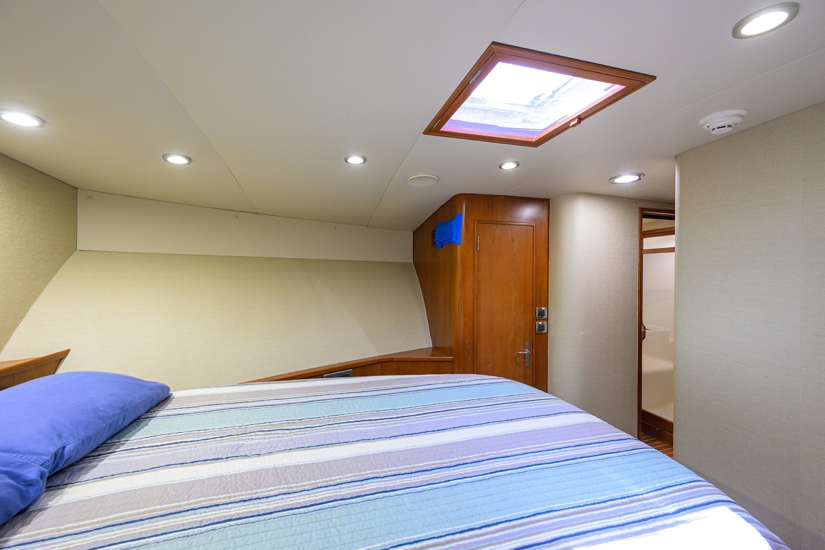 2003 American Custom Yachts - Image 47