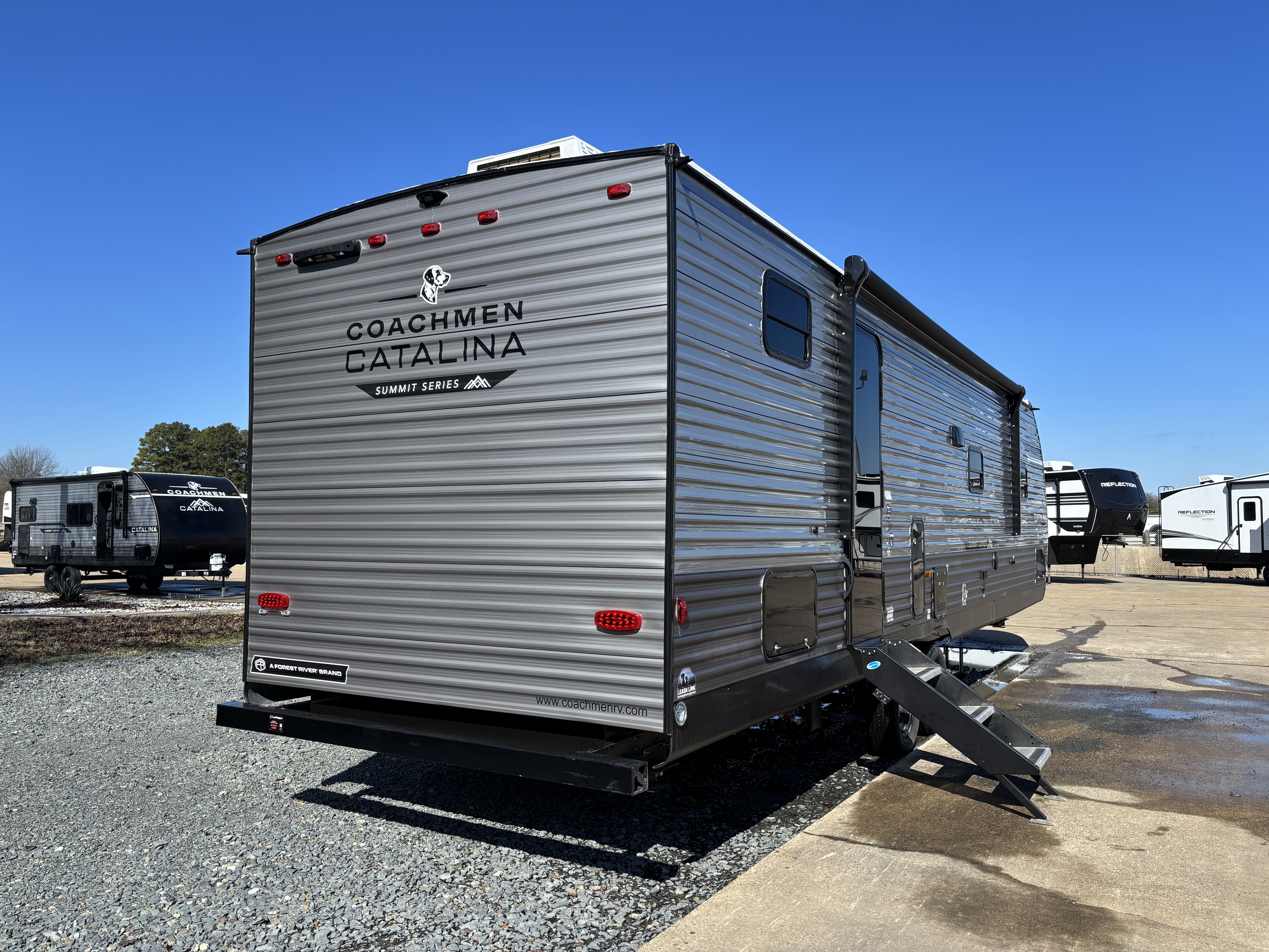 2026 Coachmen Catalina Summit Series 8 281QBUNK - Image 7