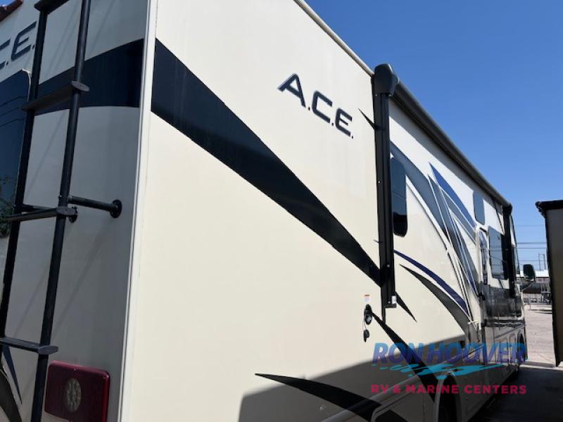 2022 THOR A.C.E. EVO 32.3 - Image 3