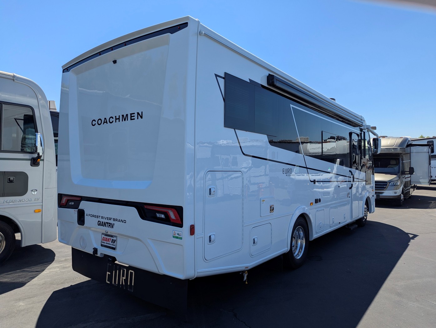 2026 Coachmen Euro 25TB - Image 5