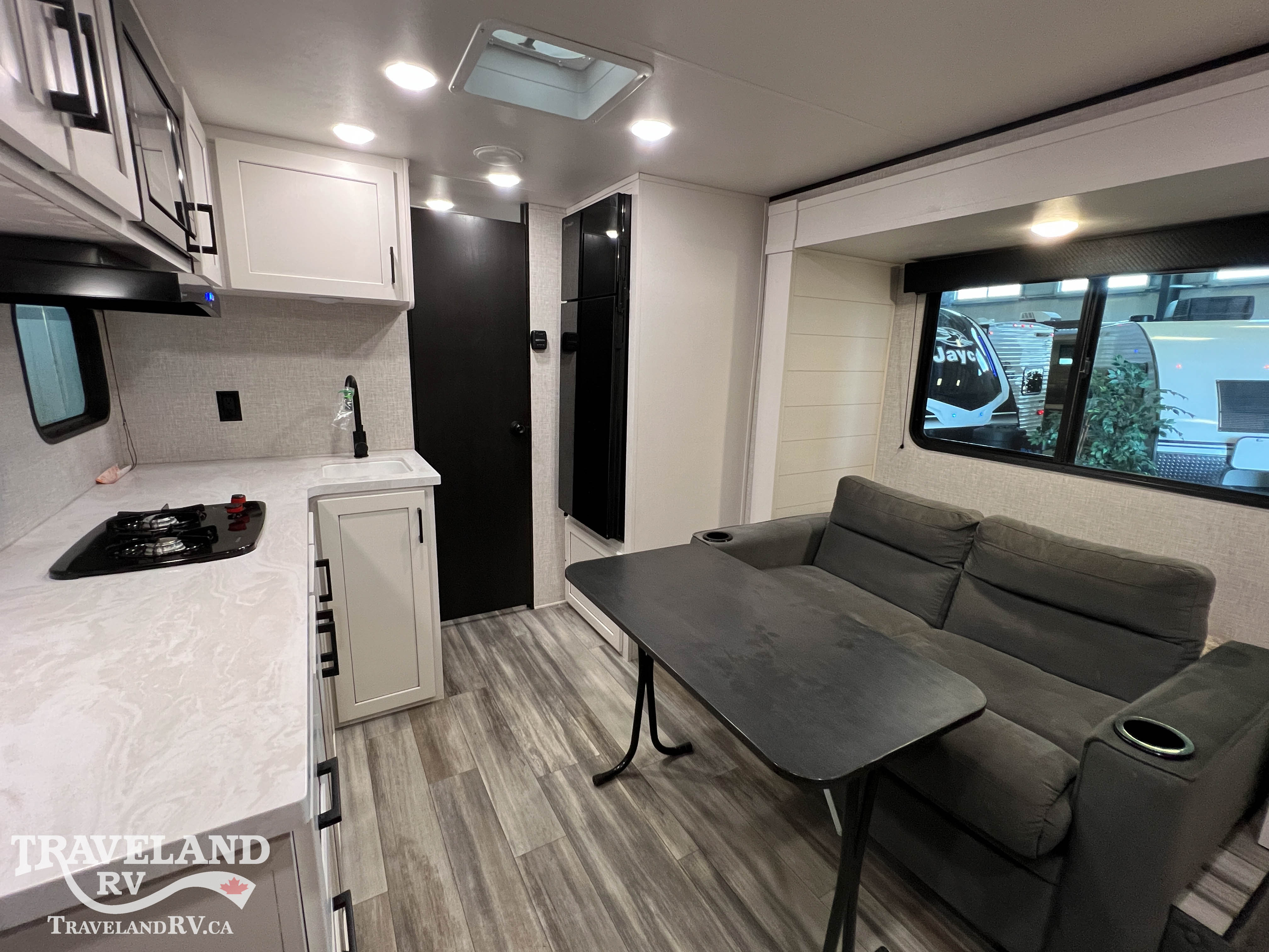 2025 Jayco Jay Flight SLX 160LKW - Image 3