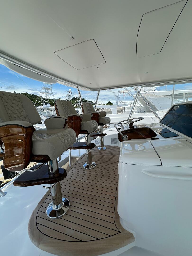 2025 Viking 82 Convertible - Image 48