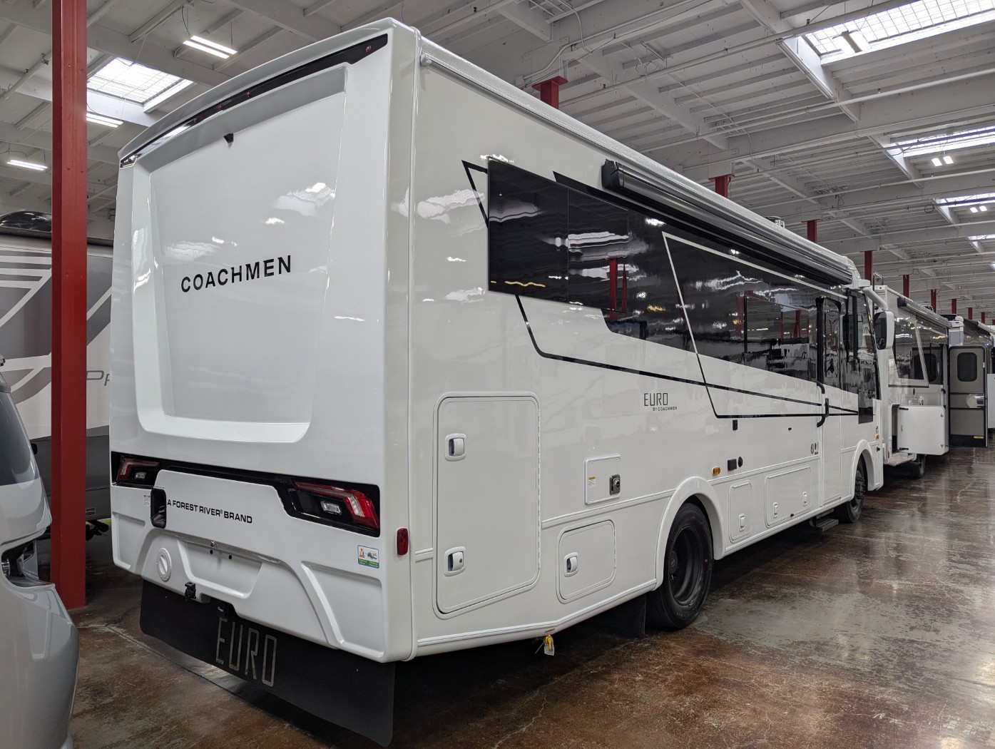 2026 Coachmen Euro 25TB - Image 4