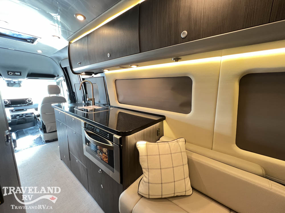 2024 Airstream Interstate 24GT AWD - Image 23