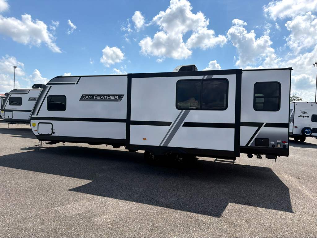 2027 JAYCO JAY FEATHER 25RLSL - Image 6