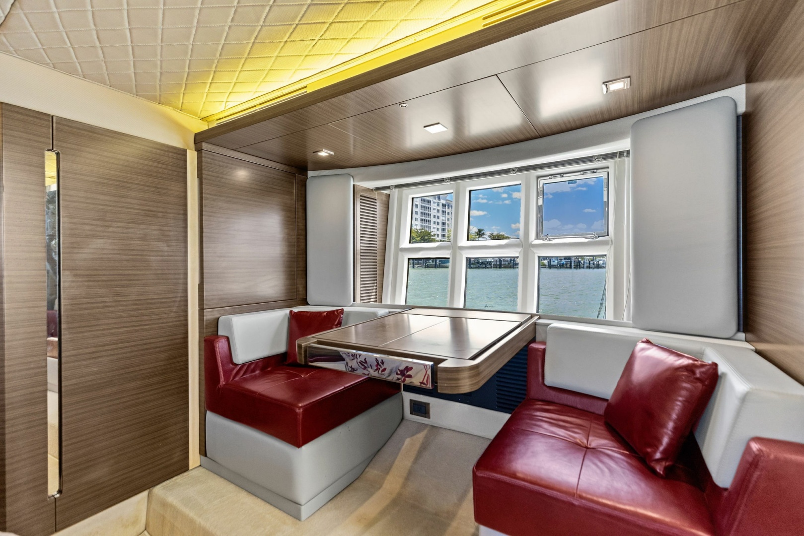 2015 Azimut 55S - Image 58
