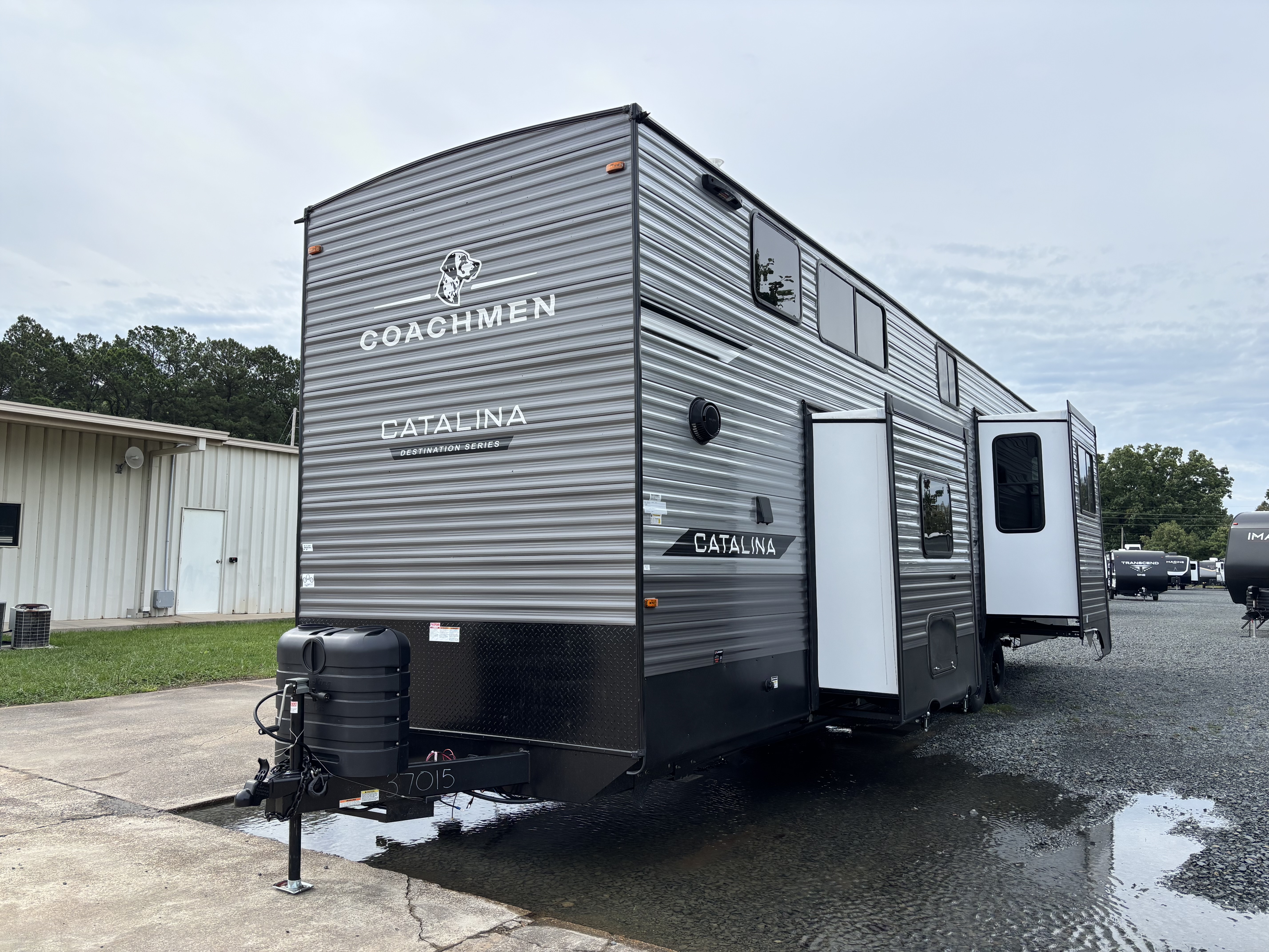 2026 Coachmen Catalina Destination Series 44CONDO - Image 4