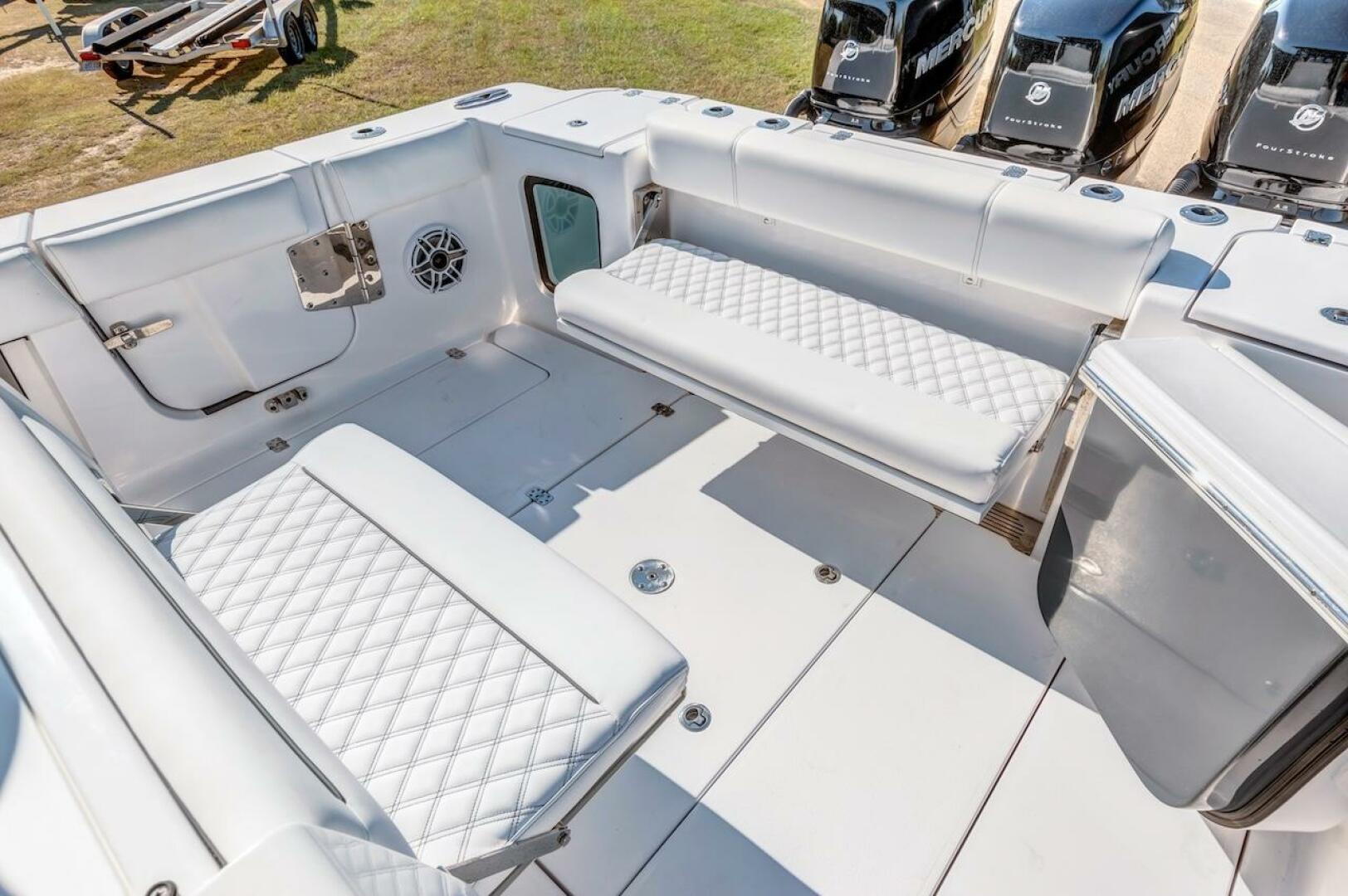 2022 Sportsman Open 352 Center Console - Image 43