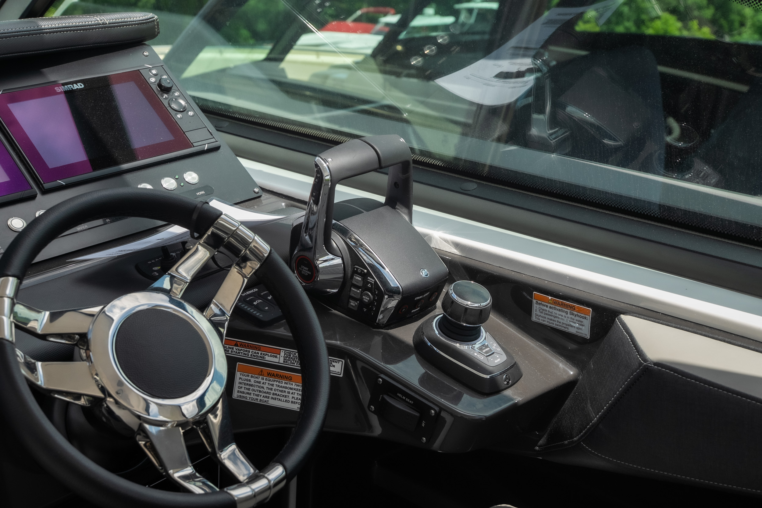 2026 Monterey 385 SS - Image 22