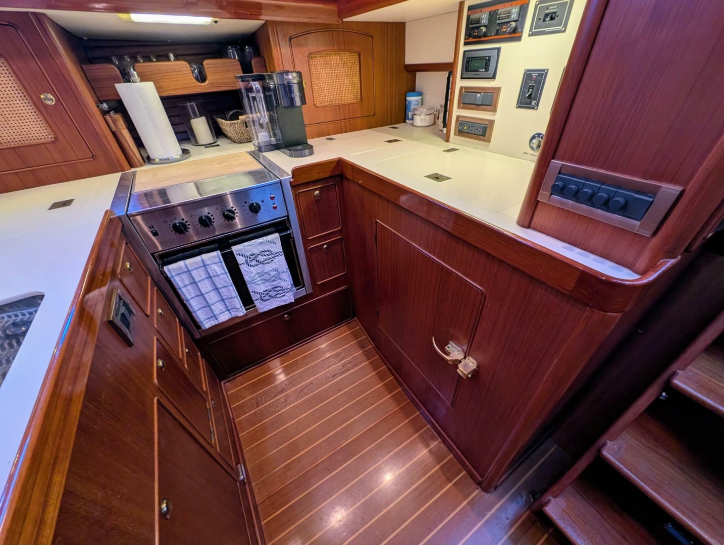 1998 Little Harbor Whisperjet 55 - Image 46
