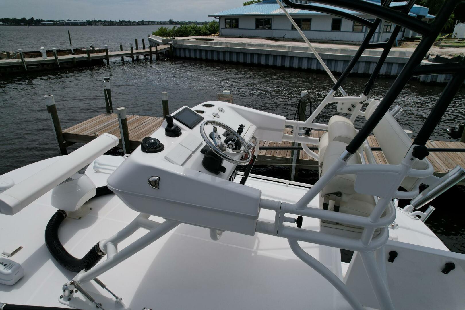 2017 Everglades - Image 7
