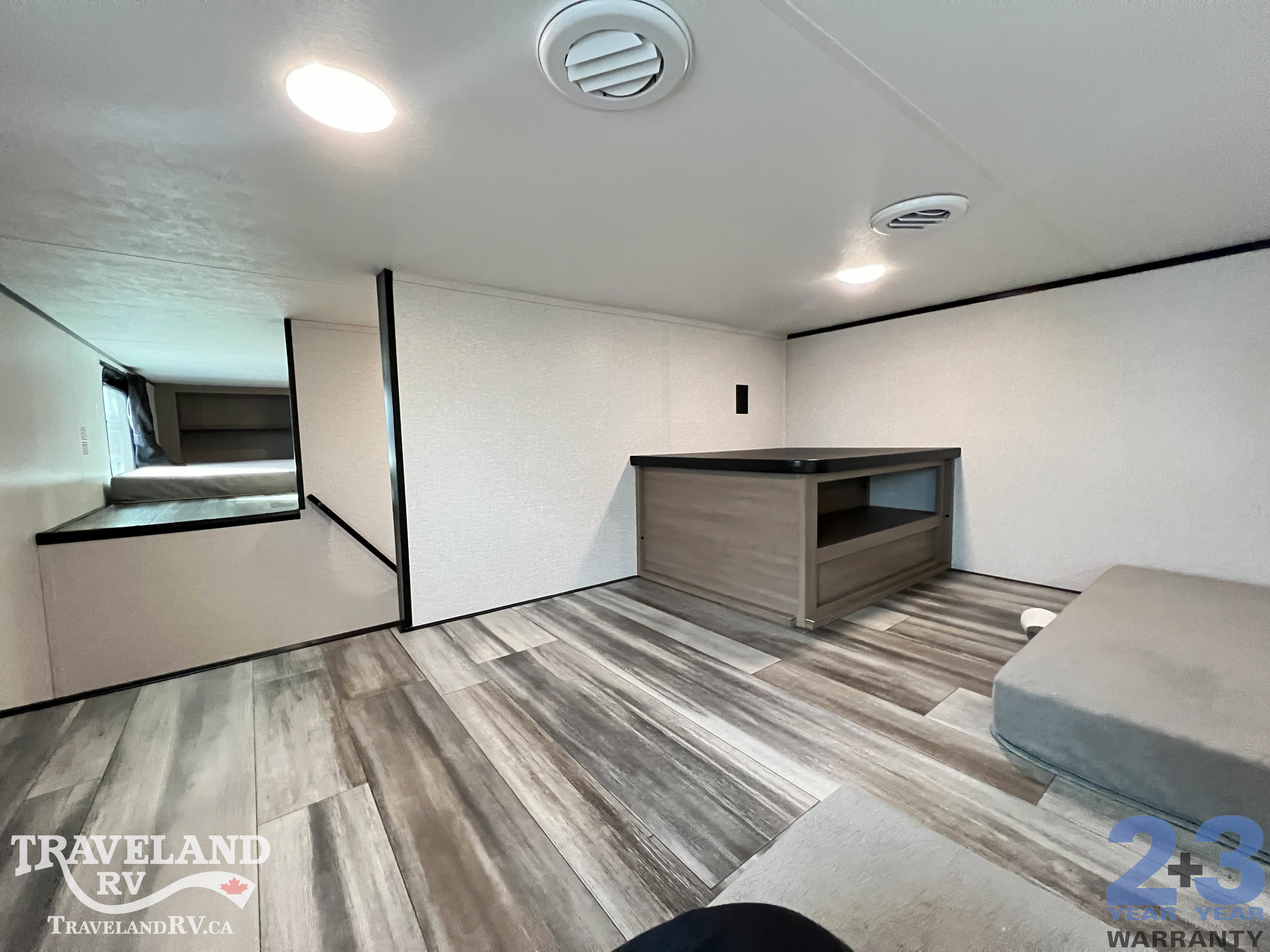 2026 Jayco Jay Flight Bungalow 401LOFTDS - Image 40