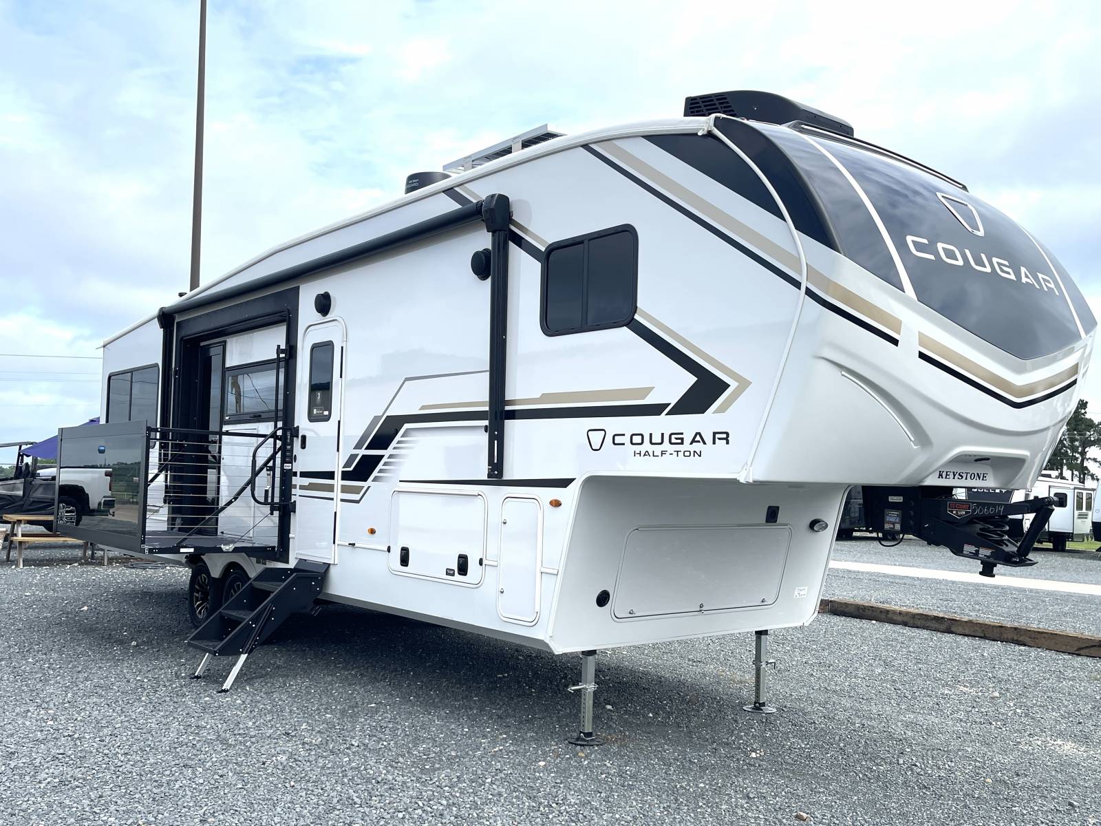 2026 Keystone Cougar Half-Ton 30REP - Image 1