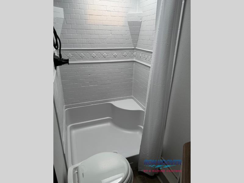 2026 PALOMINO 283BHCE - Image 15