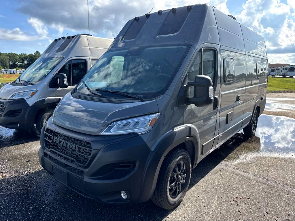 2027 GRAND DESIGN LINEAGE SERIESVP LVP2 - Image 2