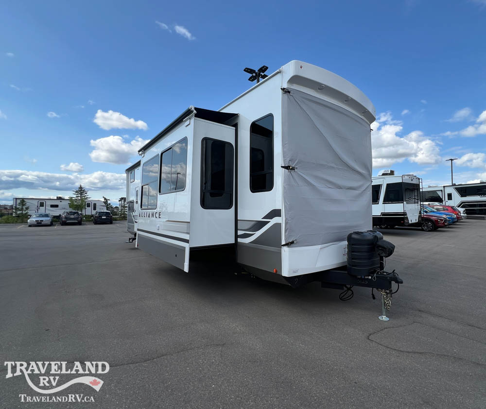 2027 Alliance RV Benchmark 42LFT - Image 1