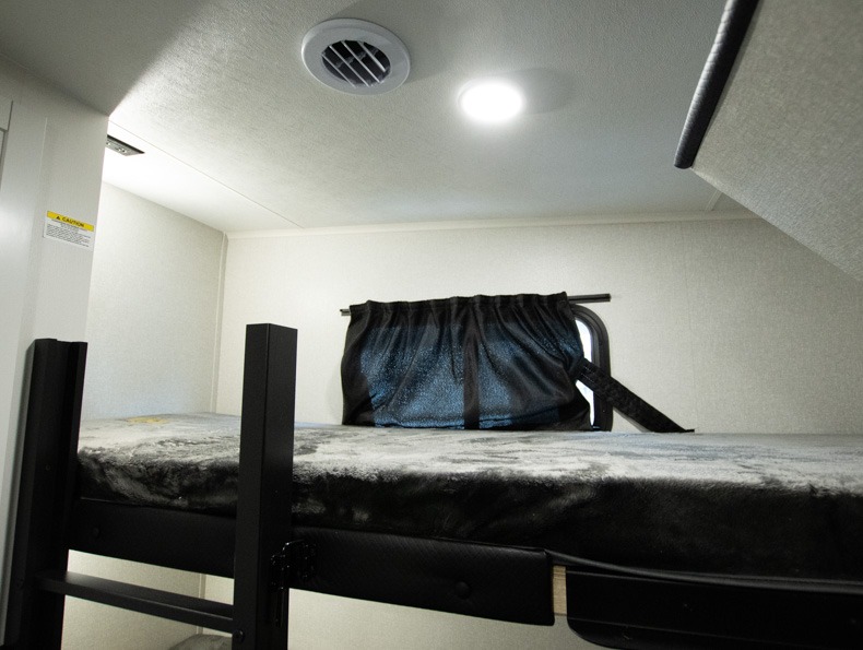 2026 Jayco Eagle HT 31QCD - Image 18