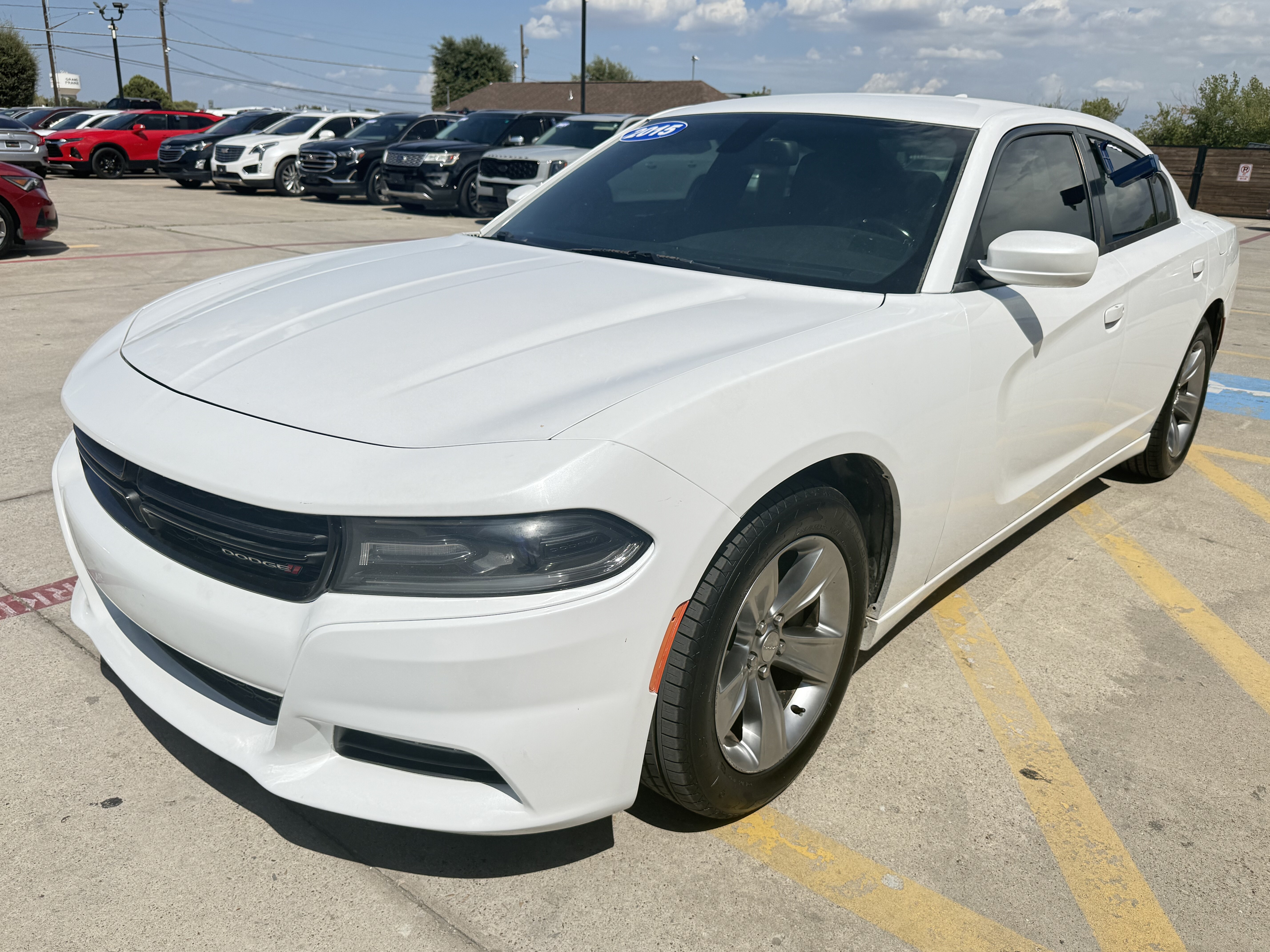 2015 Dodge Charger Sedan 4D SXT V6 - Image 1