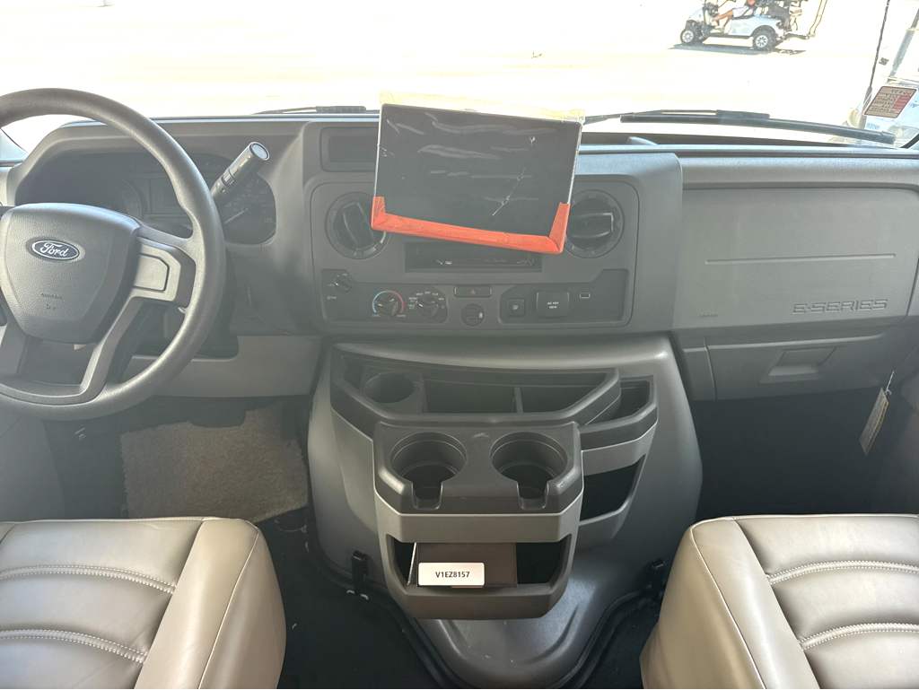 2027 ENTEGRA COACH ODYSSEY 30Z - Image 6