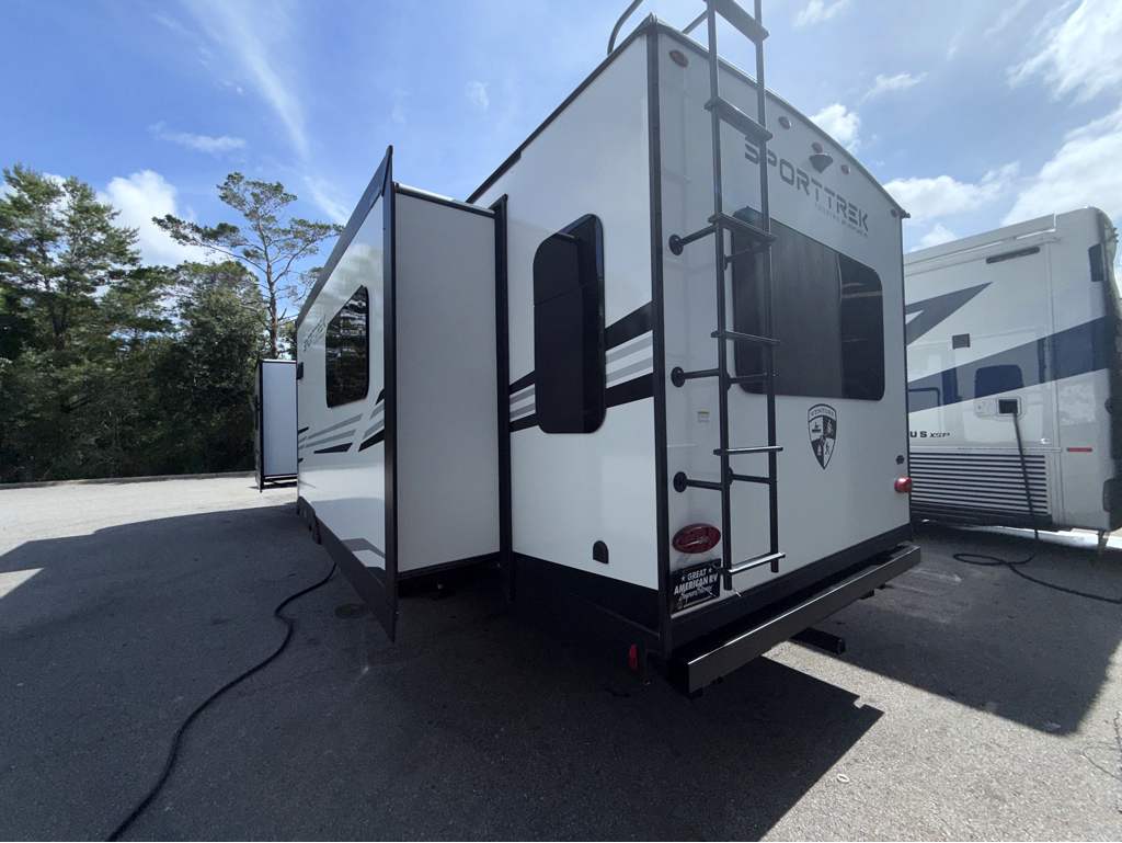 2026 VENTURE RV SPORTTREK 343VIK - Image 3