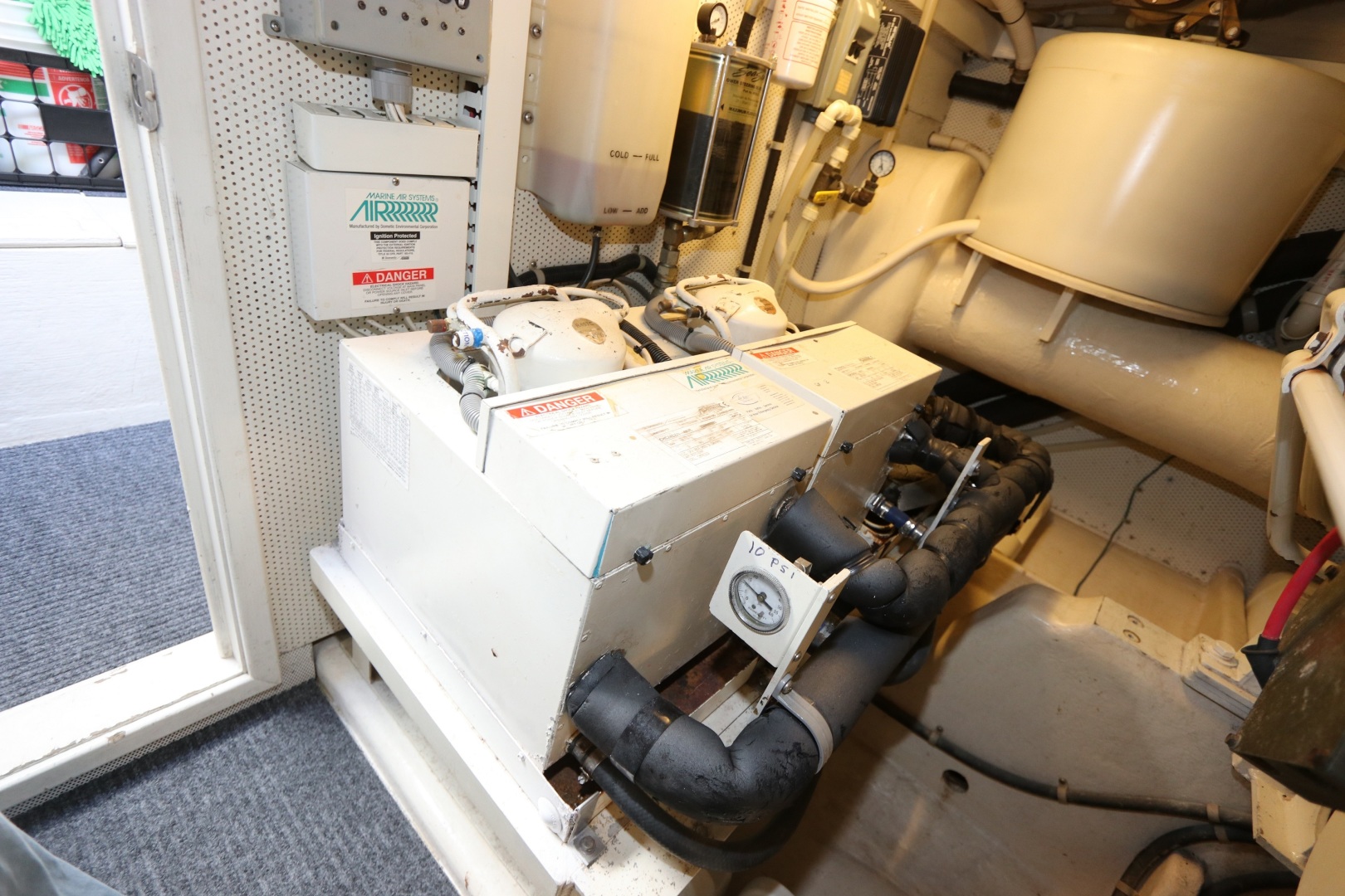 2005 Neptunus 56 Express - Image 53