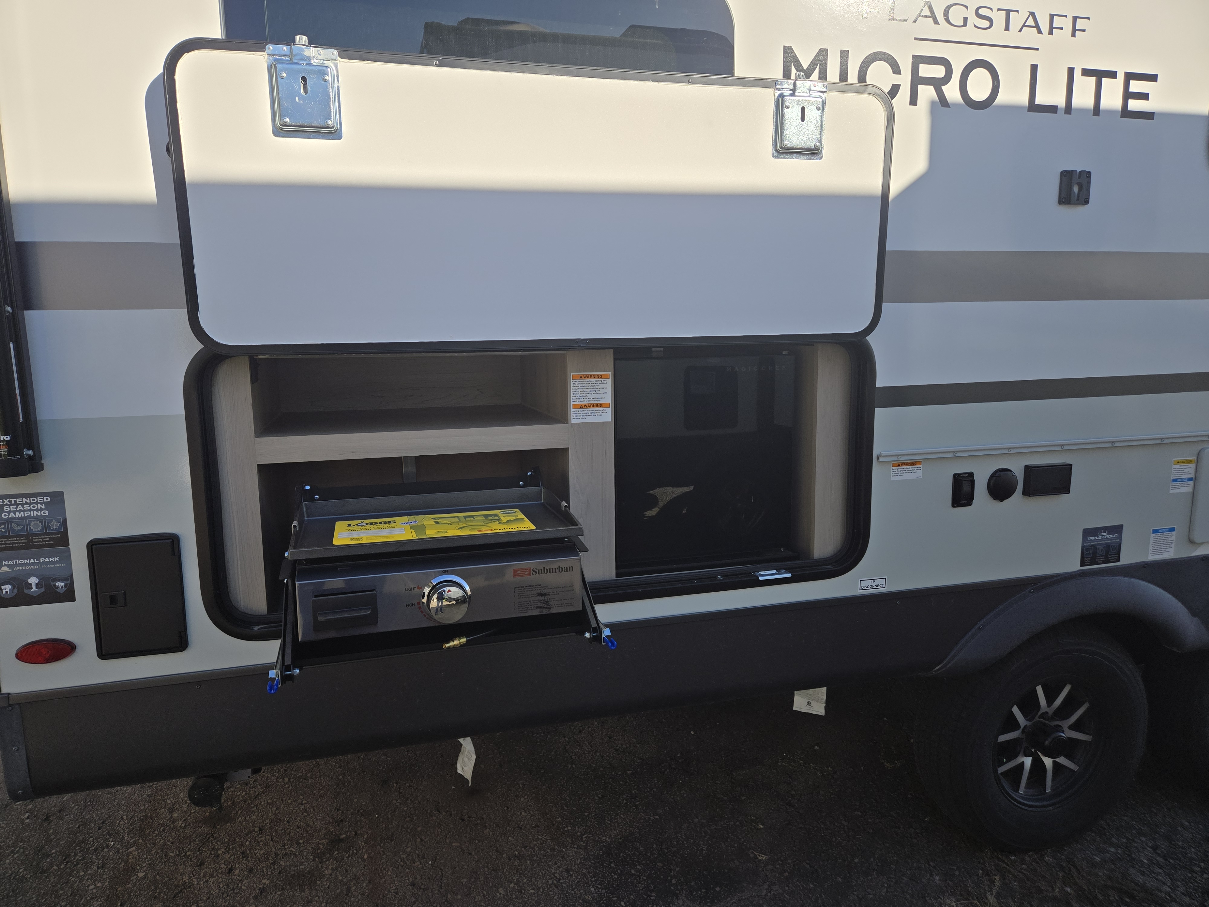 2026 Forest River Flagstaff Micro Lite 25BRDS - Image 10