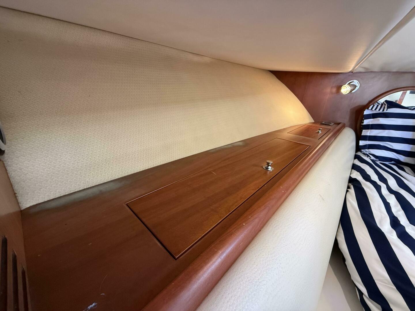 2007 Chris-Craft Roamer 40 - Image 9