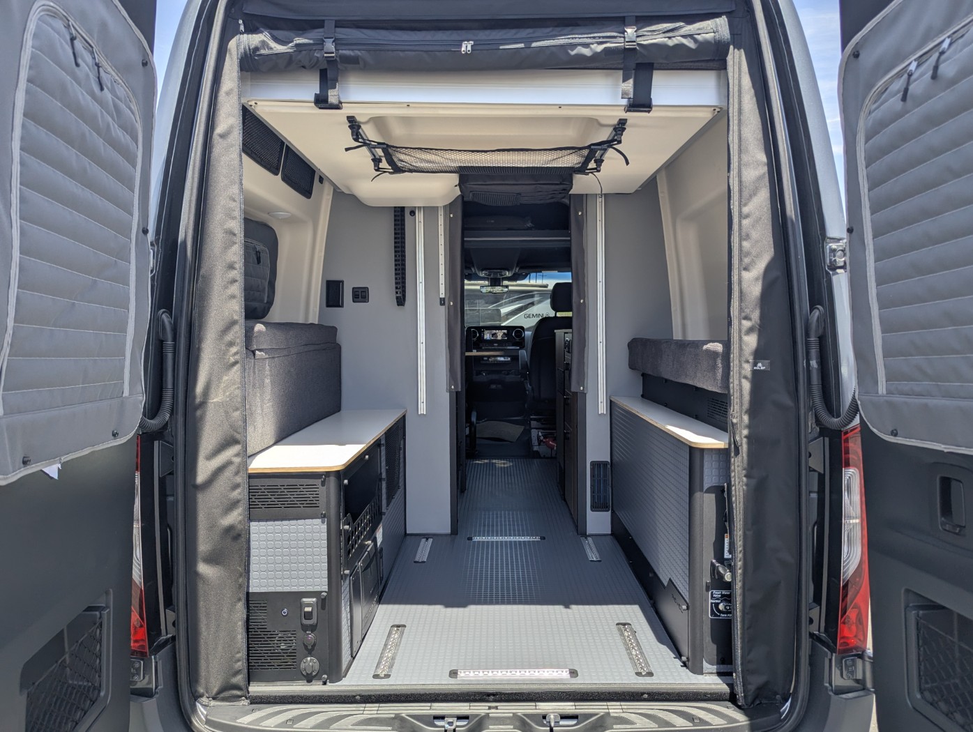 2027 Winnebago Revel 44EC - Image 12
