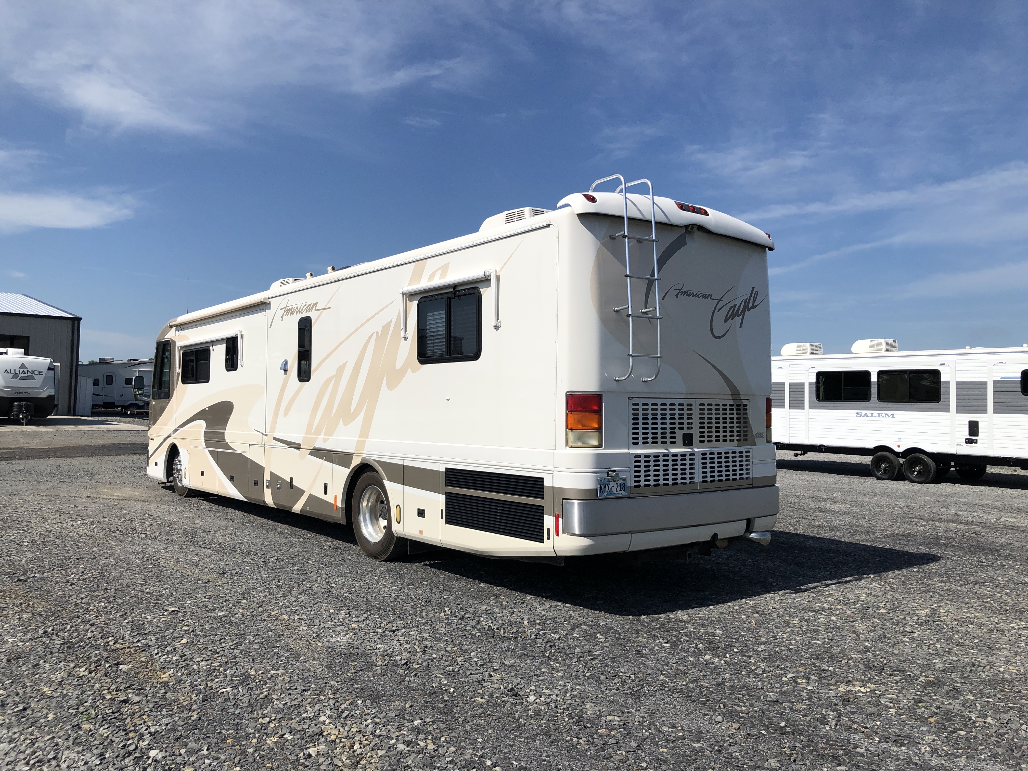 1999 Fleetwood American Eagle 40EVS - Image 5