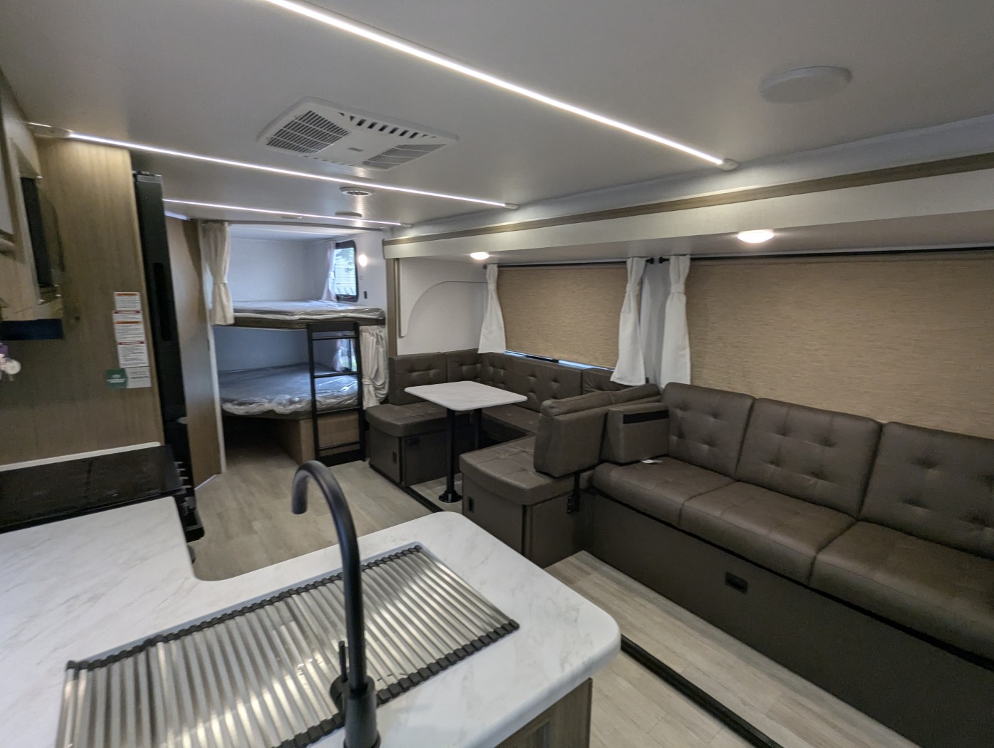 2026 Forest River EVO 2700BHX - Image 11