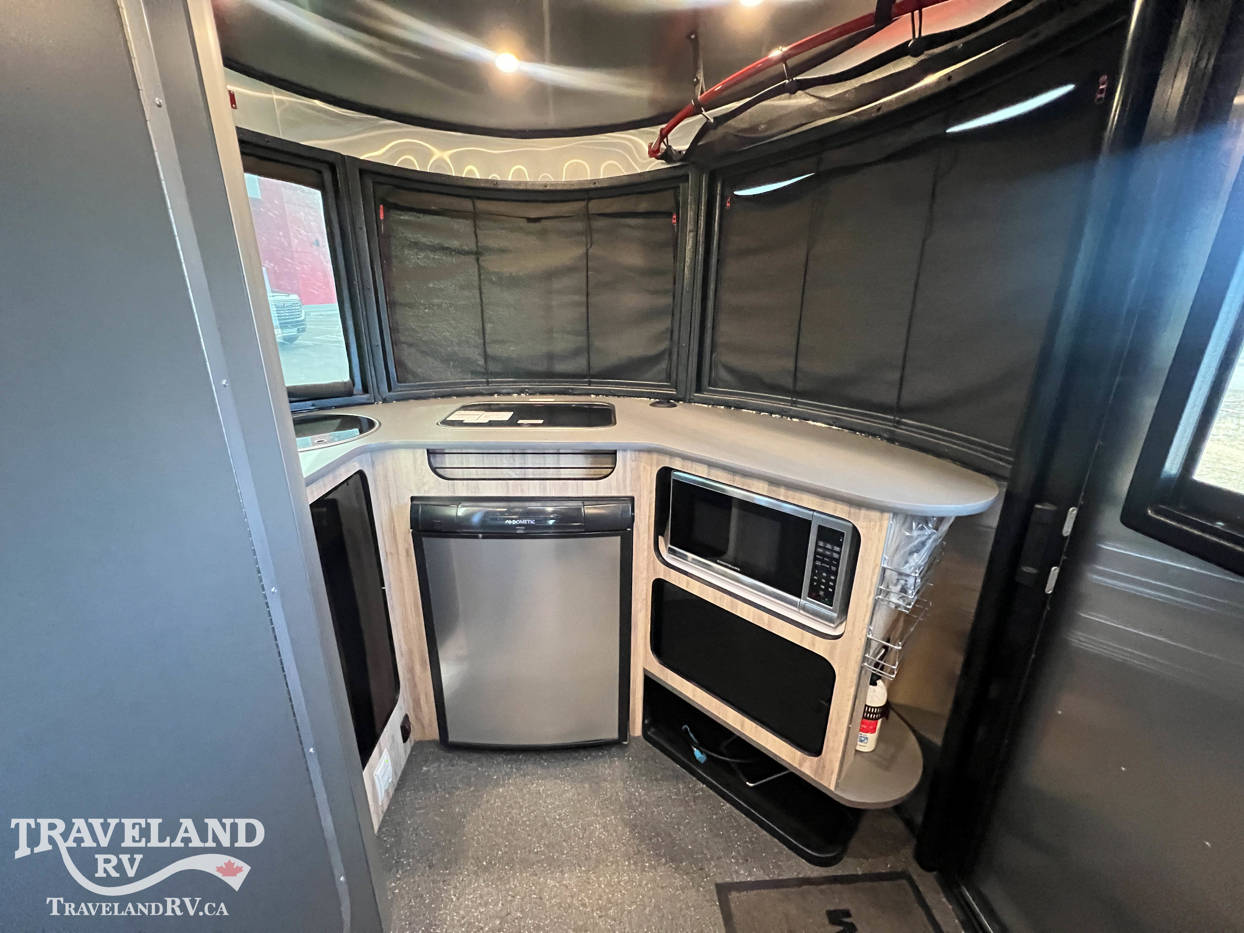 2019 Airstream Basecamp 16X - Image 9