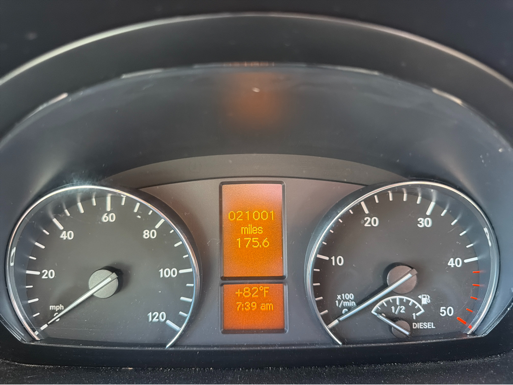 2019 Thor Motor Coach FOUR WINDS 24WS - Image 12