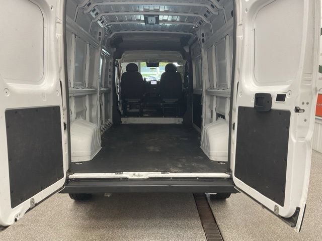 2025 Ram ProMaster Cargo Van Tradesman - Image 23