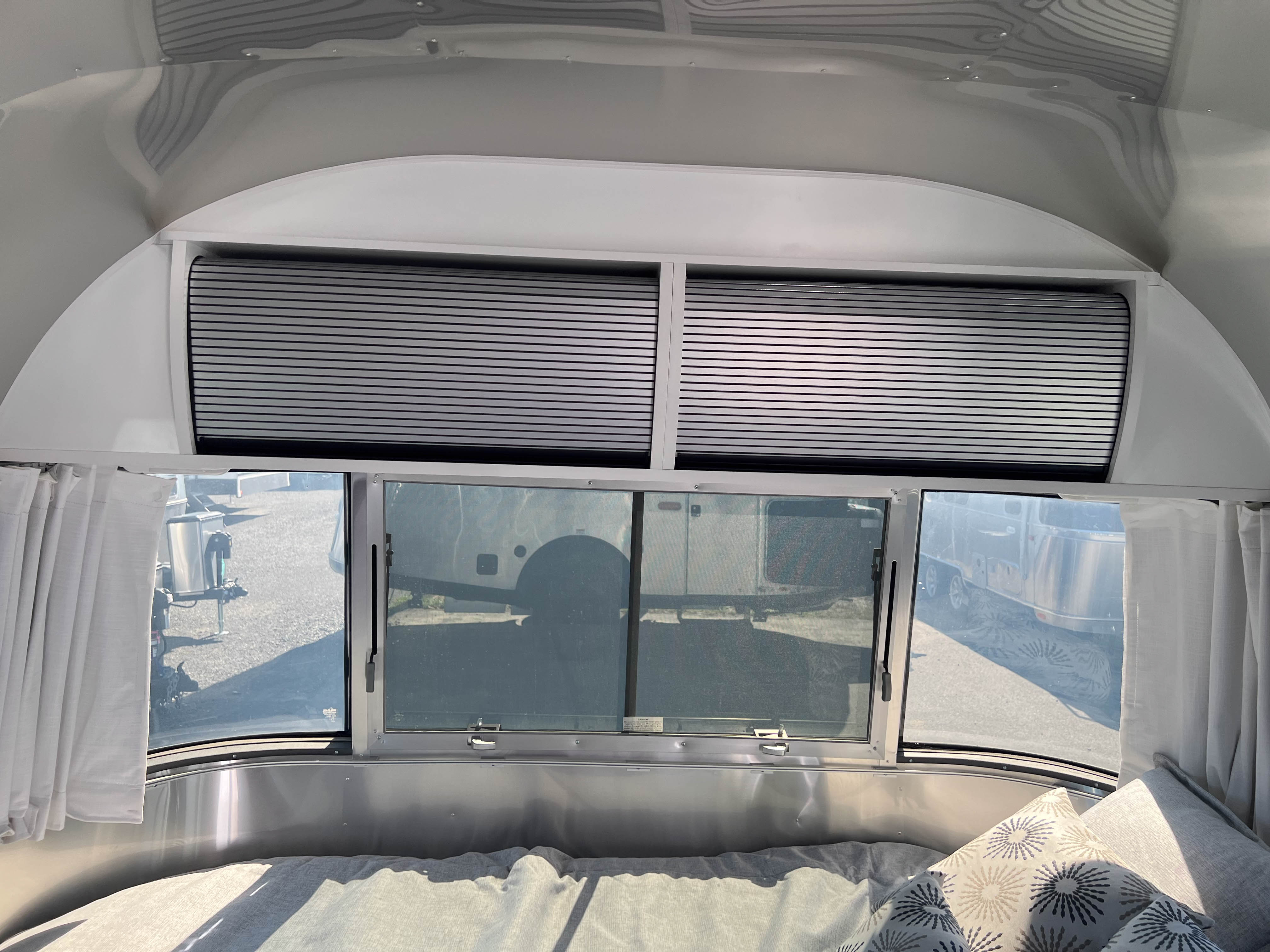 2027 Airstream Bambi 22FB - Image 18
