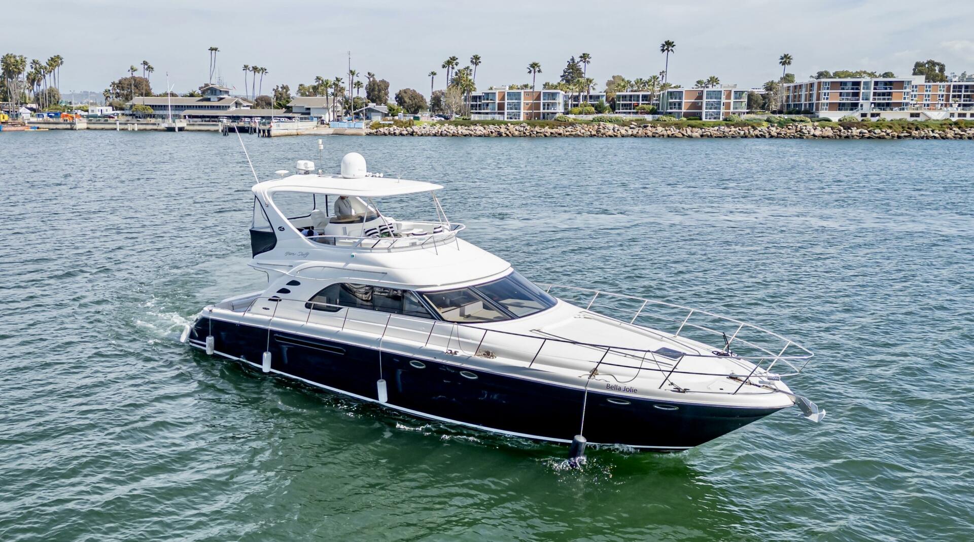 2002 Sea Ray 560 Sedan Cruiser - Image 1