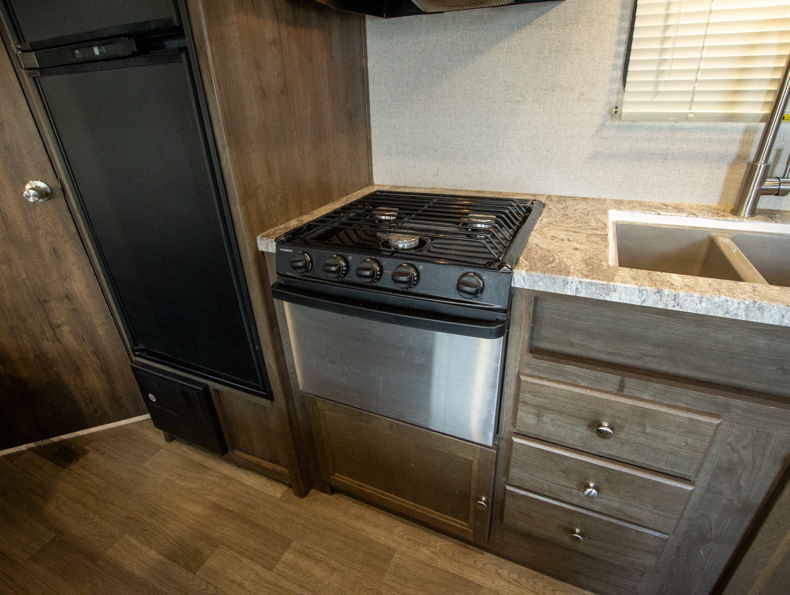 2019 Dutchmen RV Coleman 274BH - Image 7