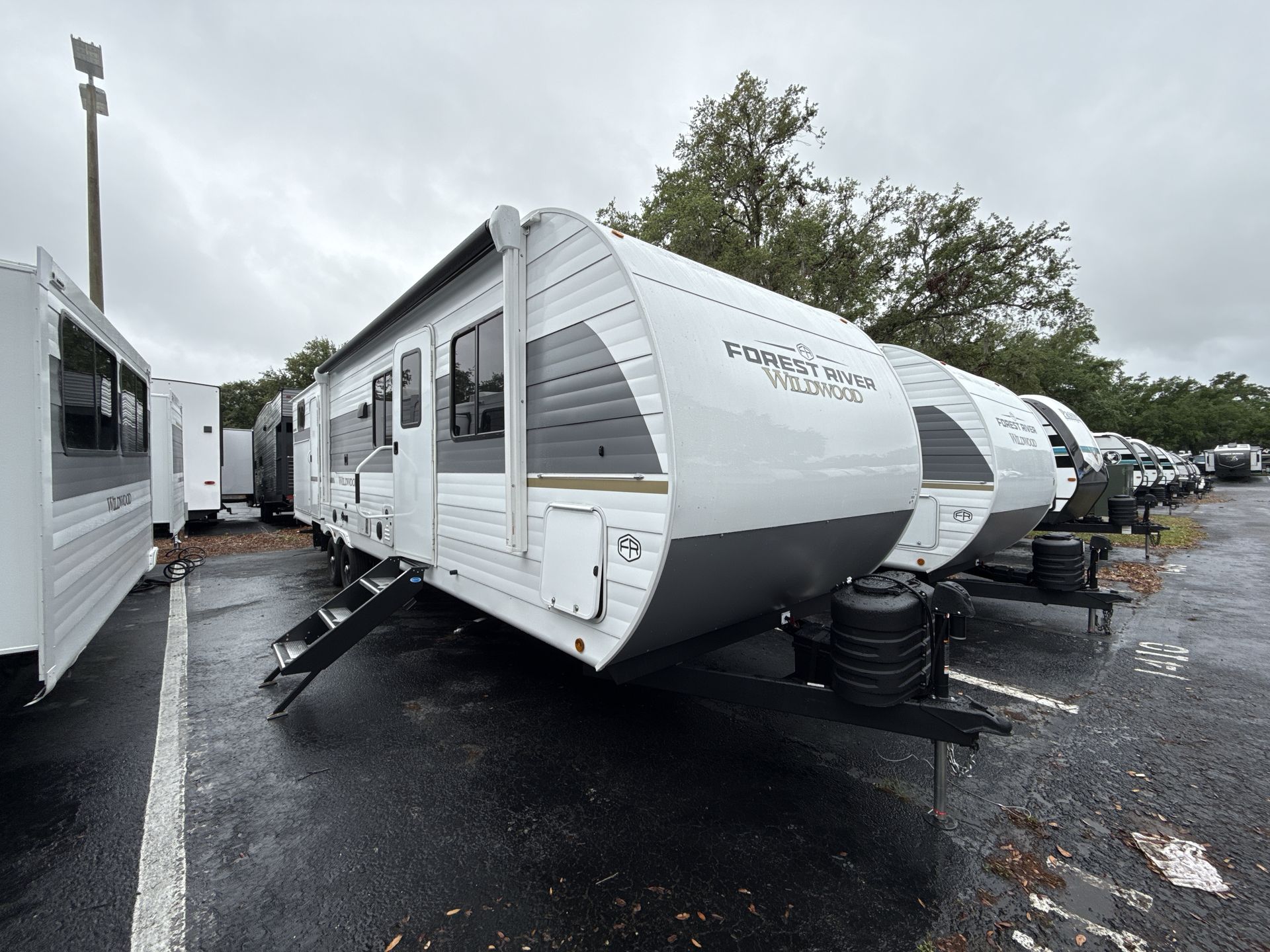 2025 Forest River Wildwood