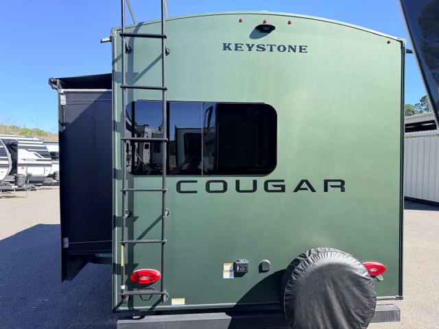 2026 Keystone Cougar Half-Ton 22MLS - Image 7