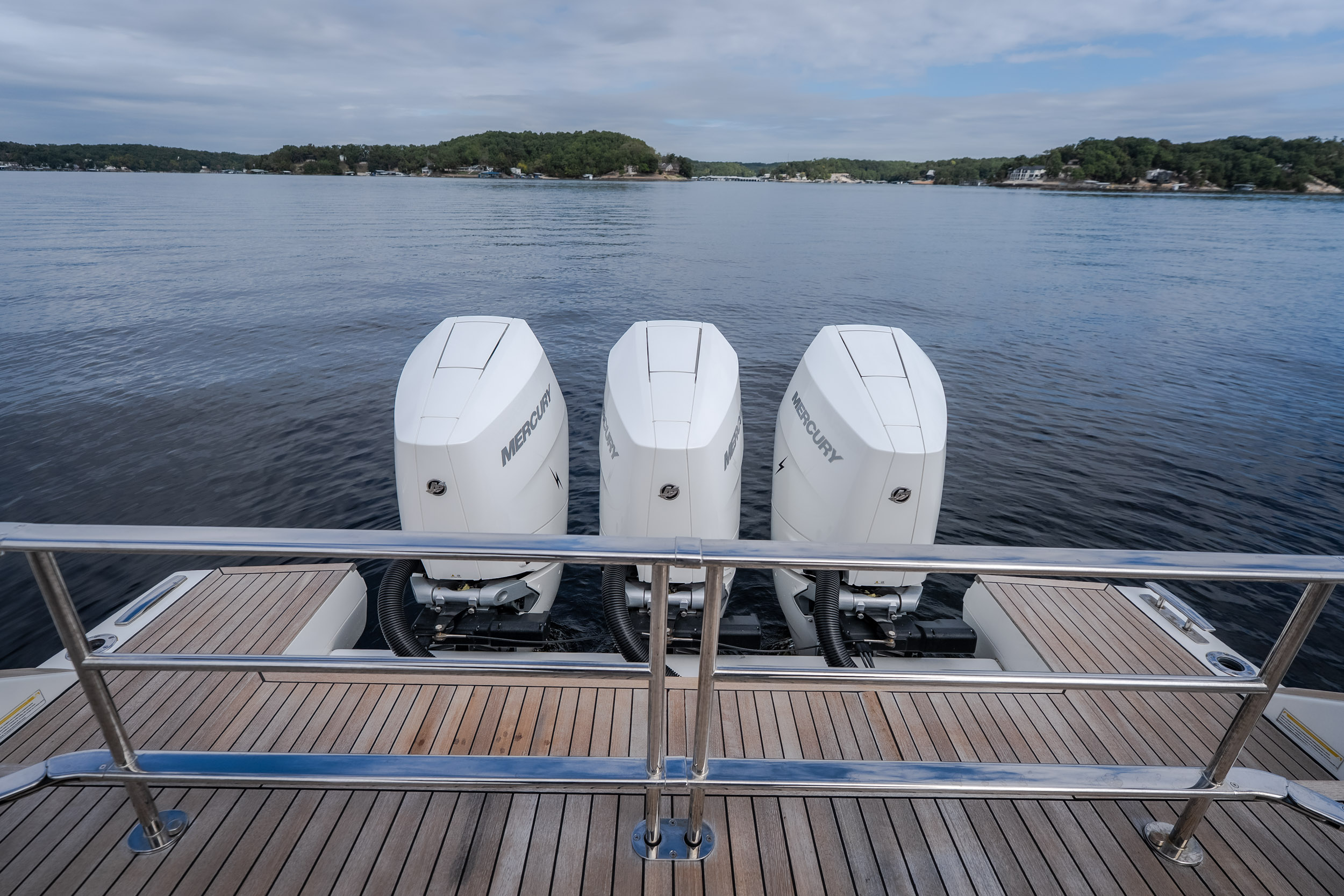 2025 Invictus TT430S - Image 16