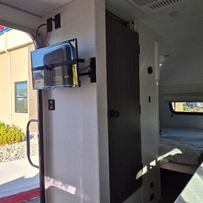 2026 Forest River R-Pod RP-171 - Image 5