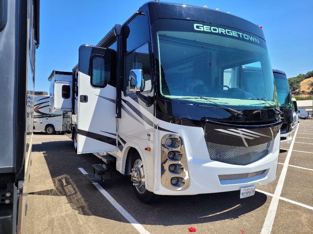 2023 Forest River Georgetown 5 Series GT5 34M5 - Image 1