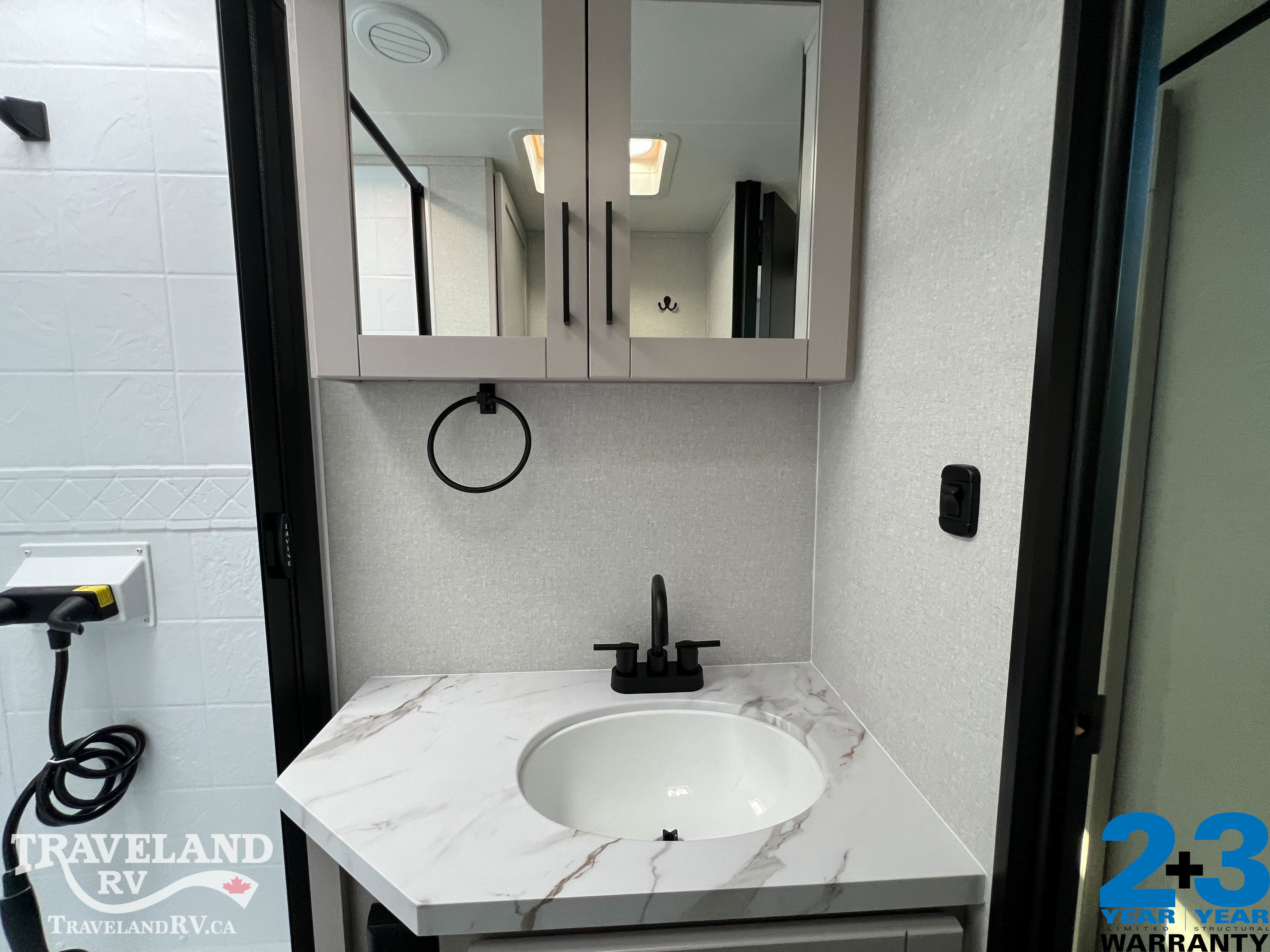2026 Jayco Jay Feather 23RK - Image 21