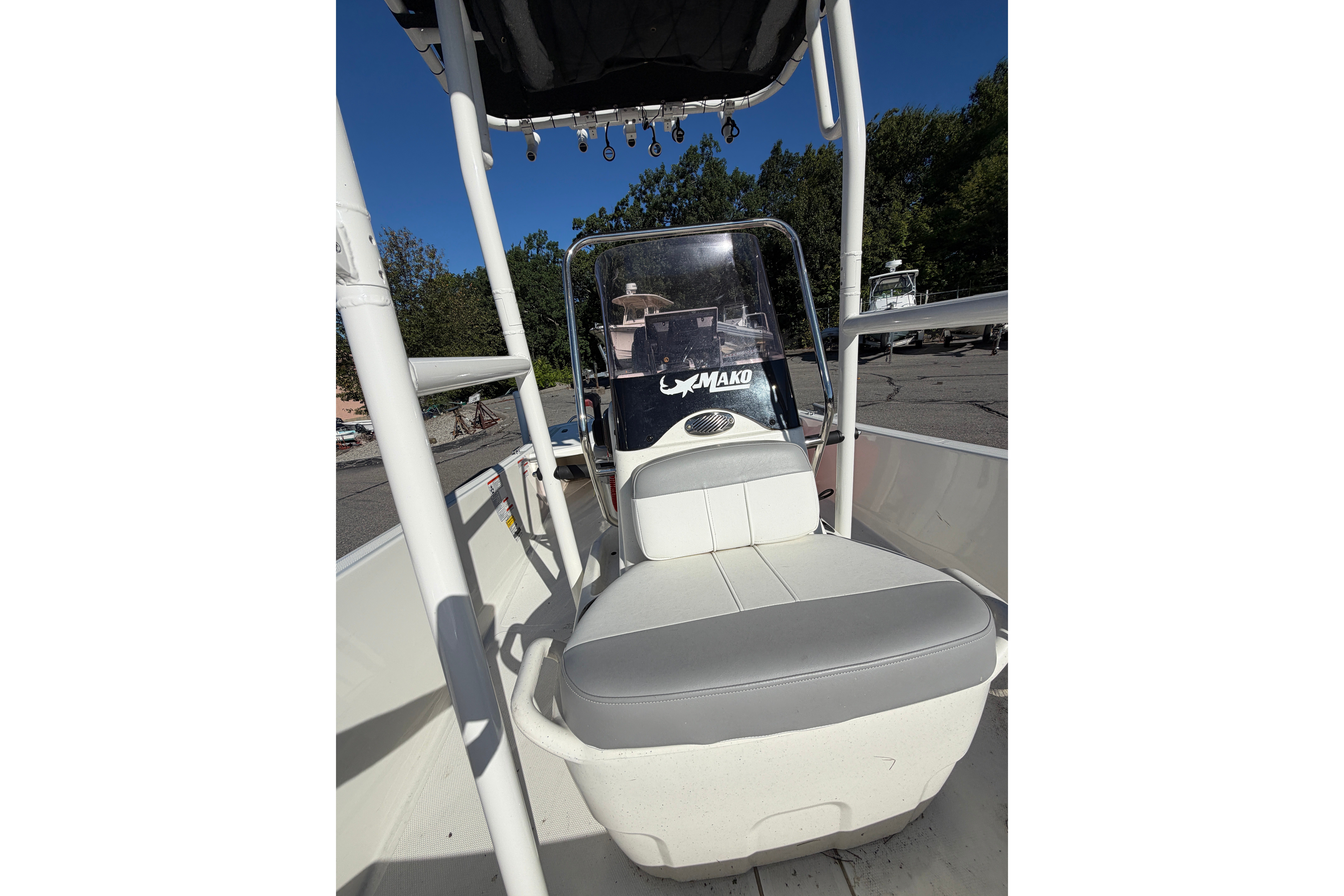 2019 Mako Pro Skiff 17 CC - Image 27