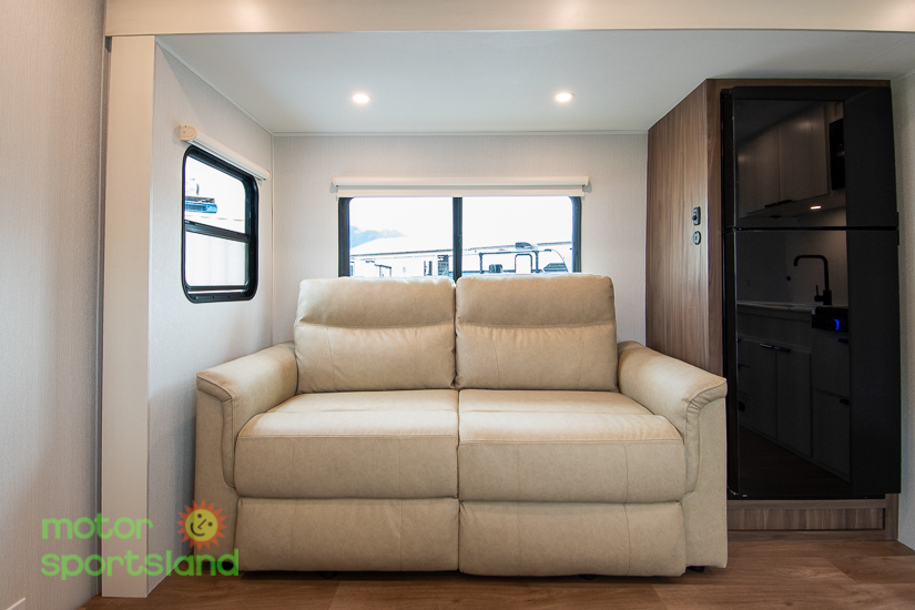 2026 Winnebago Access 25BH - Image 31