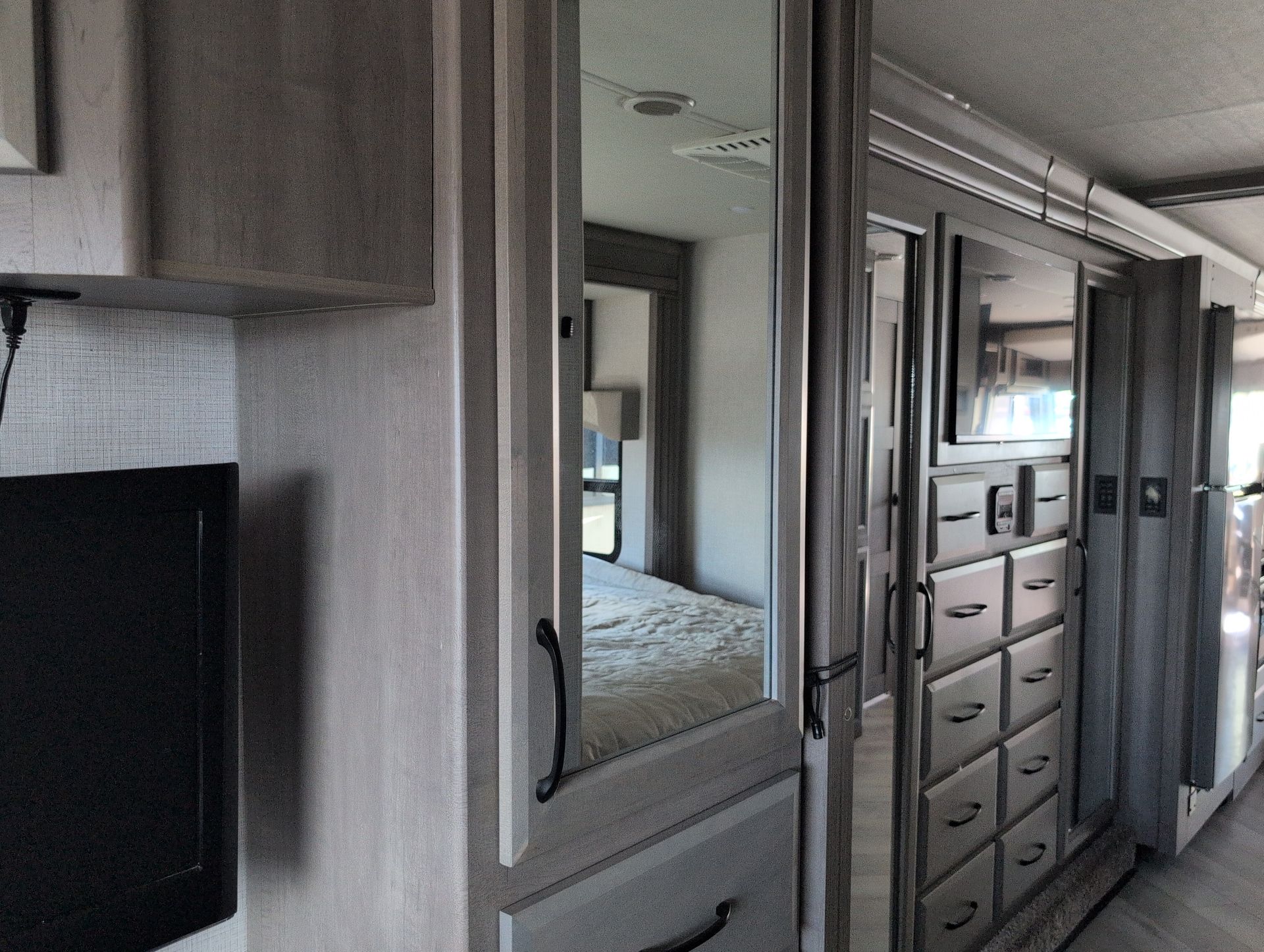 2024 Fleetwood Fortis 36Y - Image 32
