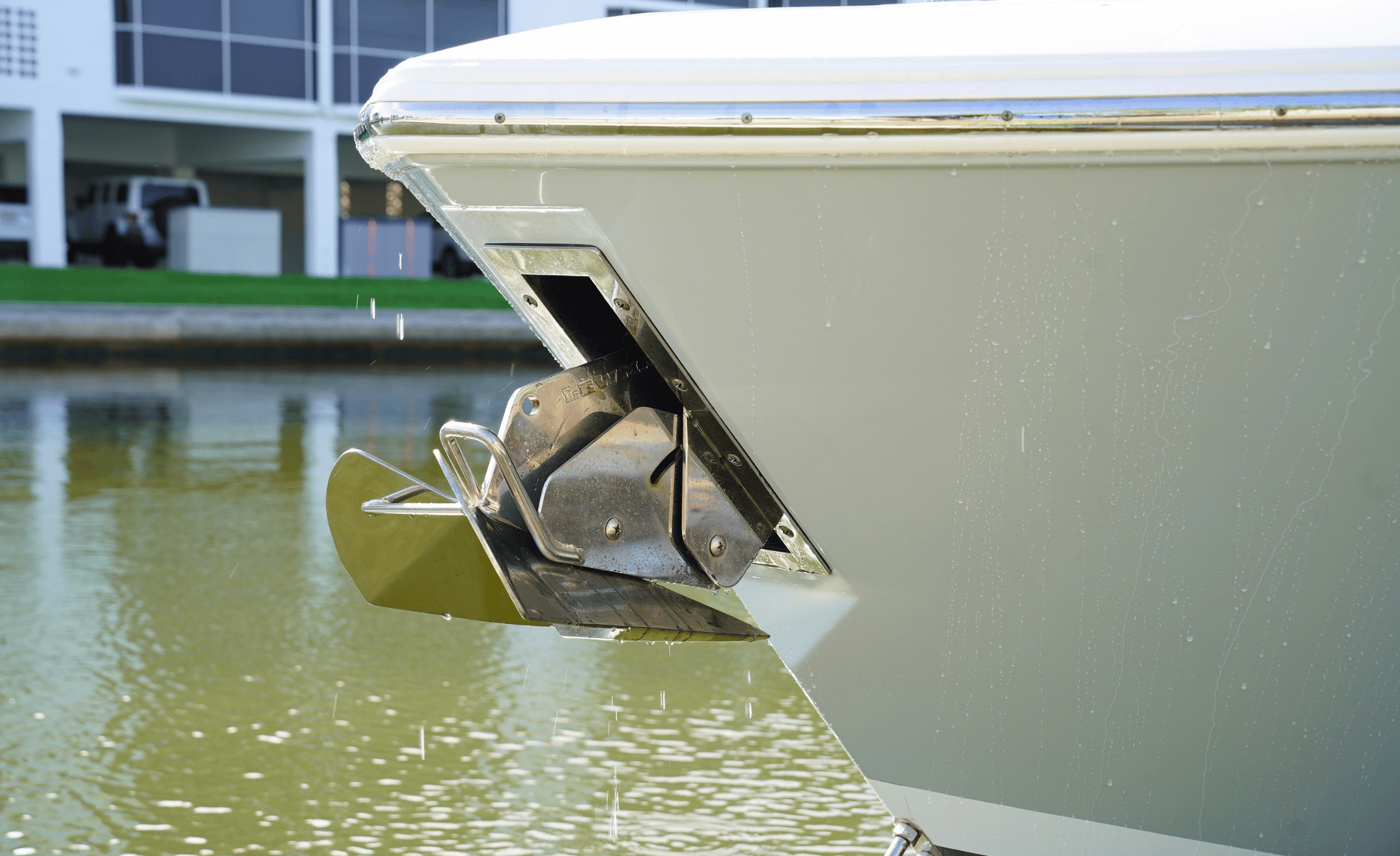 2020 PURSUIT S328 - Image 11
